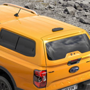 Trda streha s stranskimi stekli, Cyber ​​​​Orange